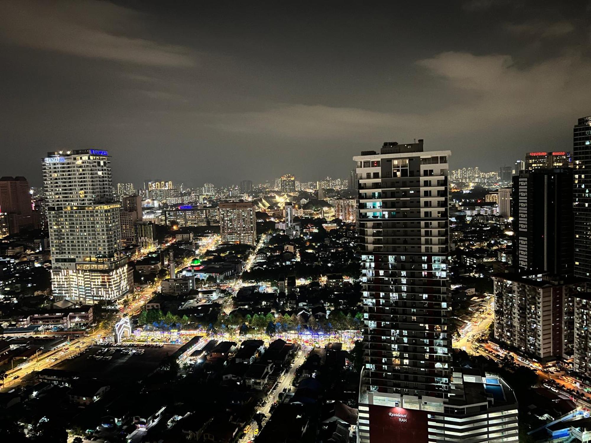 Mercu Summer Suites Klcc By Sweet Home Kuala Lumpur Exteriér fotografie